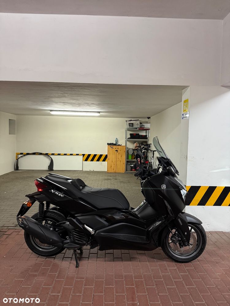 Yamaha X-max - 23
