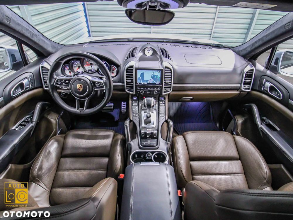 Porsche Cayenne S Diesel Platinum Edition - 5