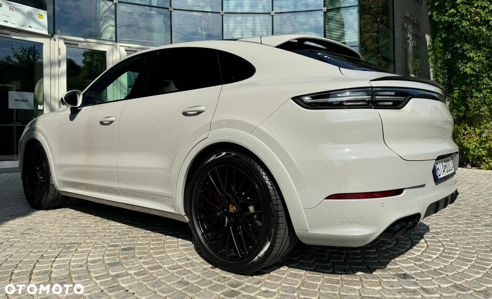 Porsche Cayenne - 19