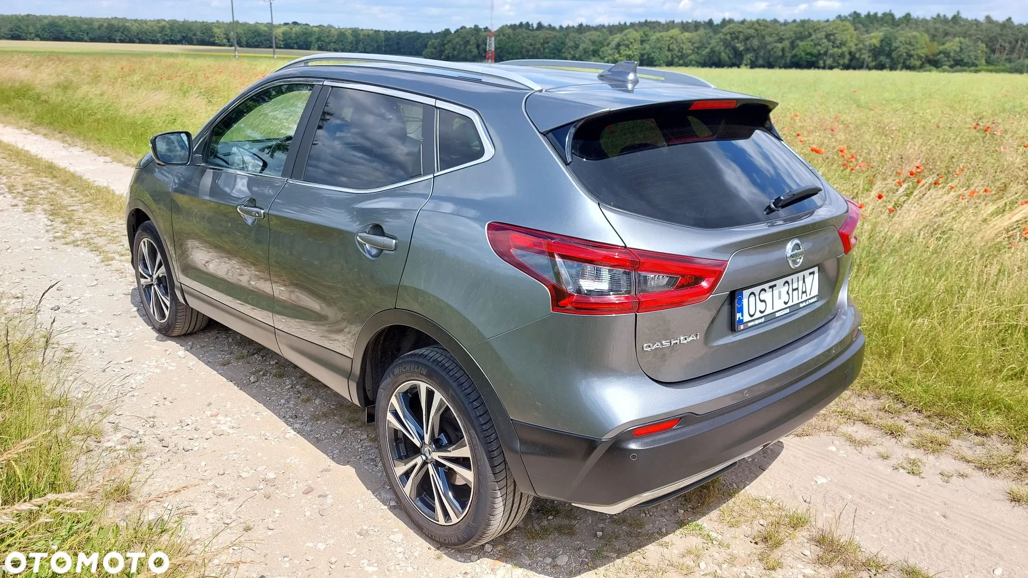 Nissan Qashqai 1.6 DIG-T N-Connecta - 4