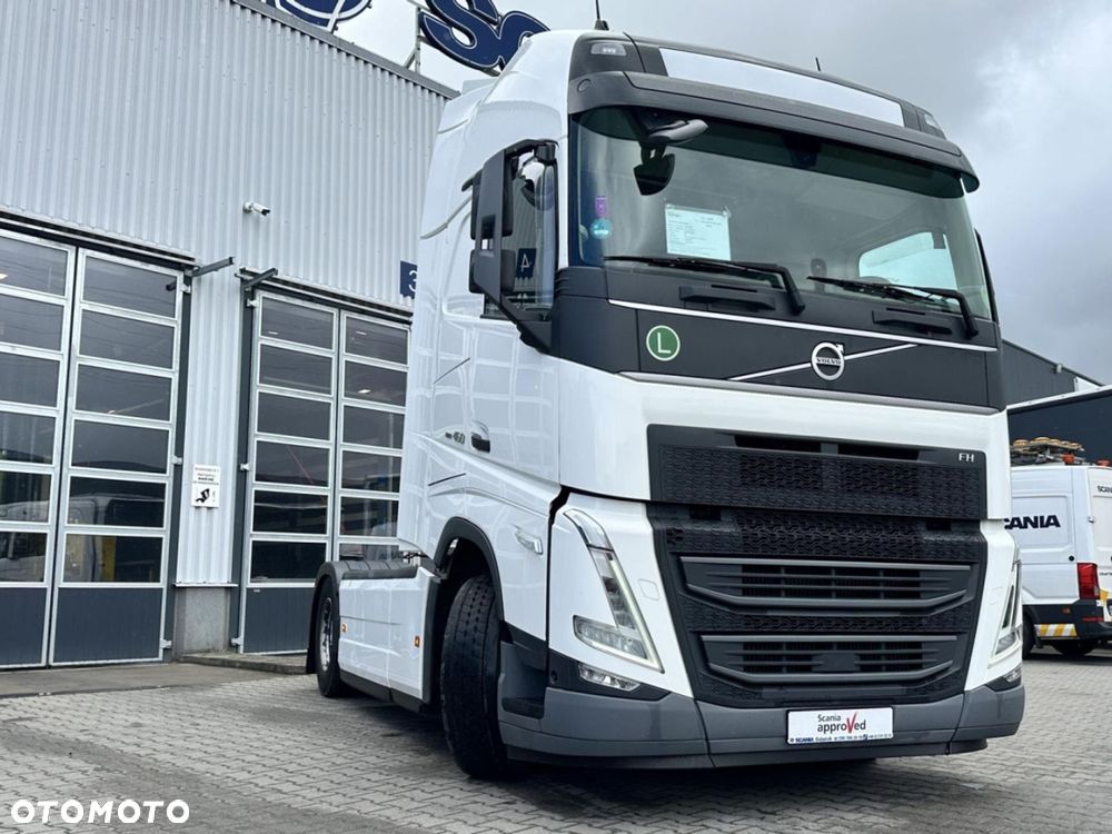 Volvo FH 4X2 460 Globetrotter XL - 2