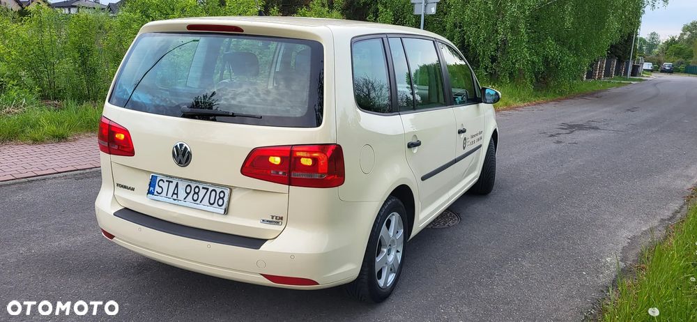 Volkswagen Touran - 3