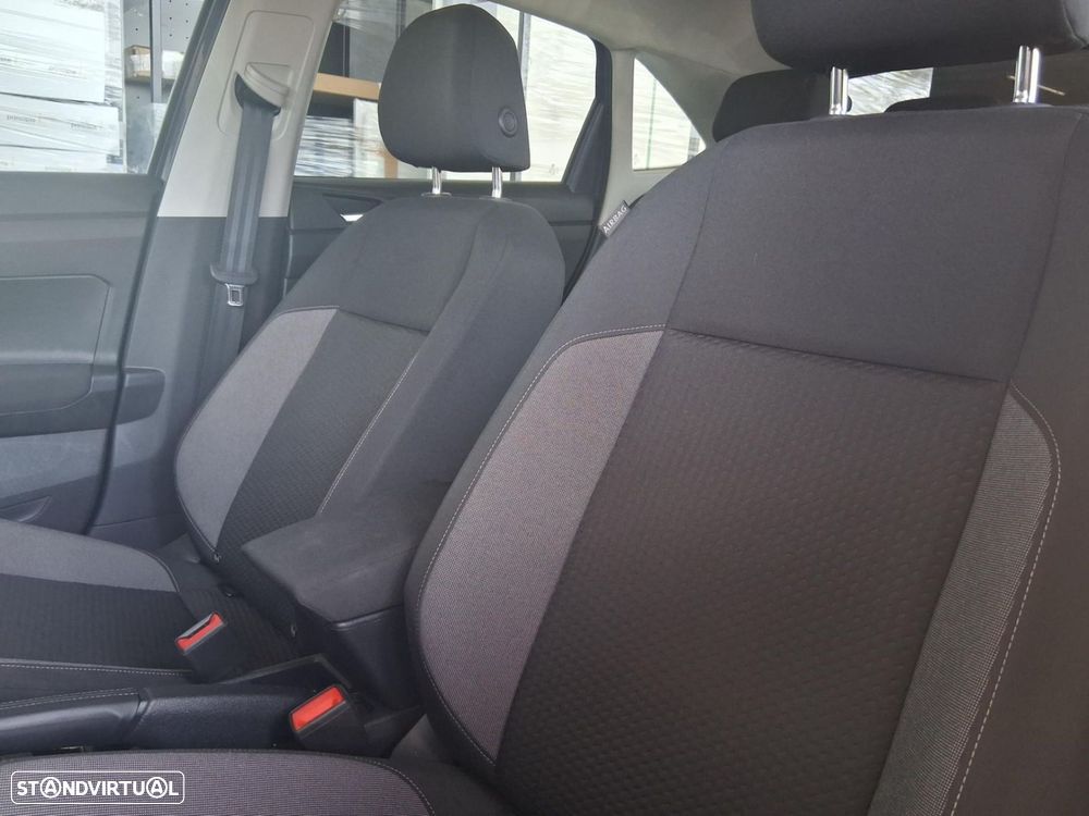 VW Taigo 1.0 TSI Urban DSG - 26