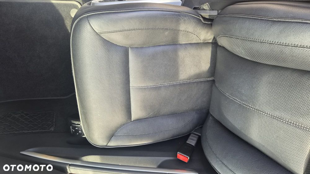 Mercedes-Benz GL 500 4Matic 7G-TRONIC - 23
