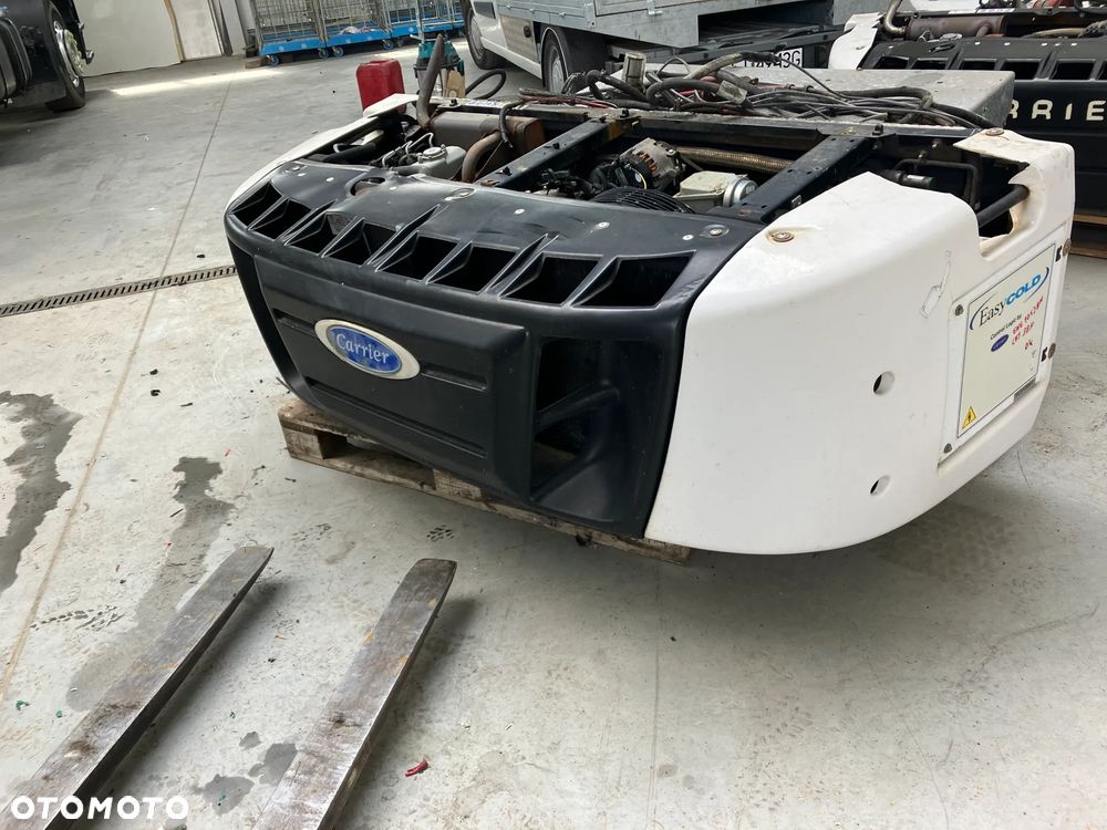 AGREGAT CHŁODNICZY CARRIER SUPRA  950  z 2013  R mono - 2