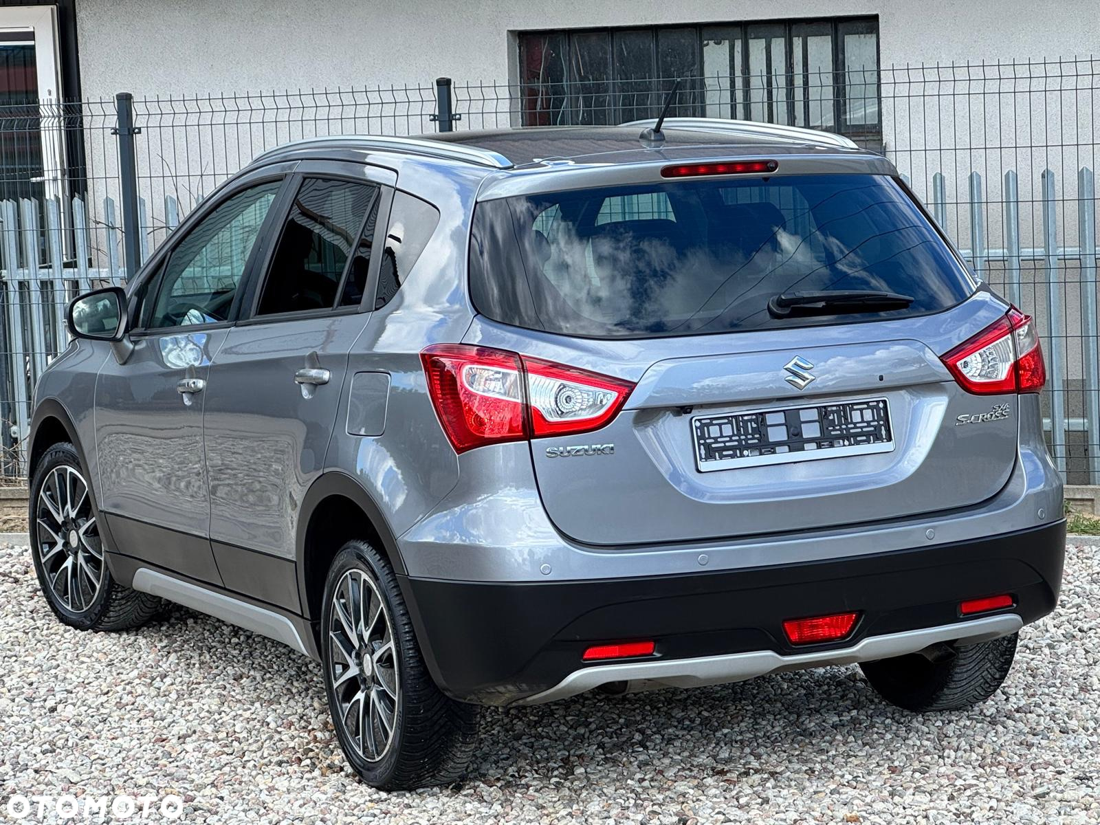 Suzuki SX4 S-Cross 1.6 DDiS Premium Plus - 17