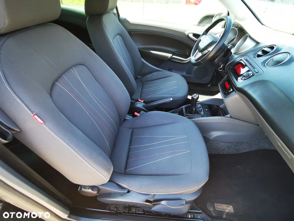 Seat Ibiza SC 1.4 16V Reference - 13