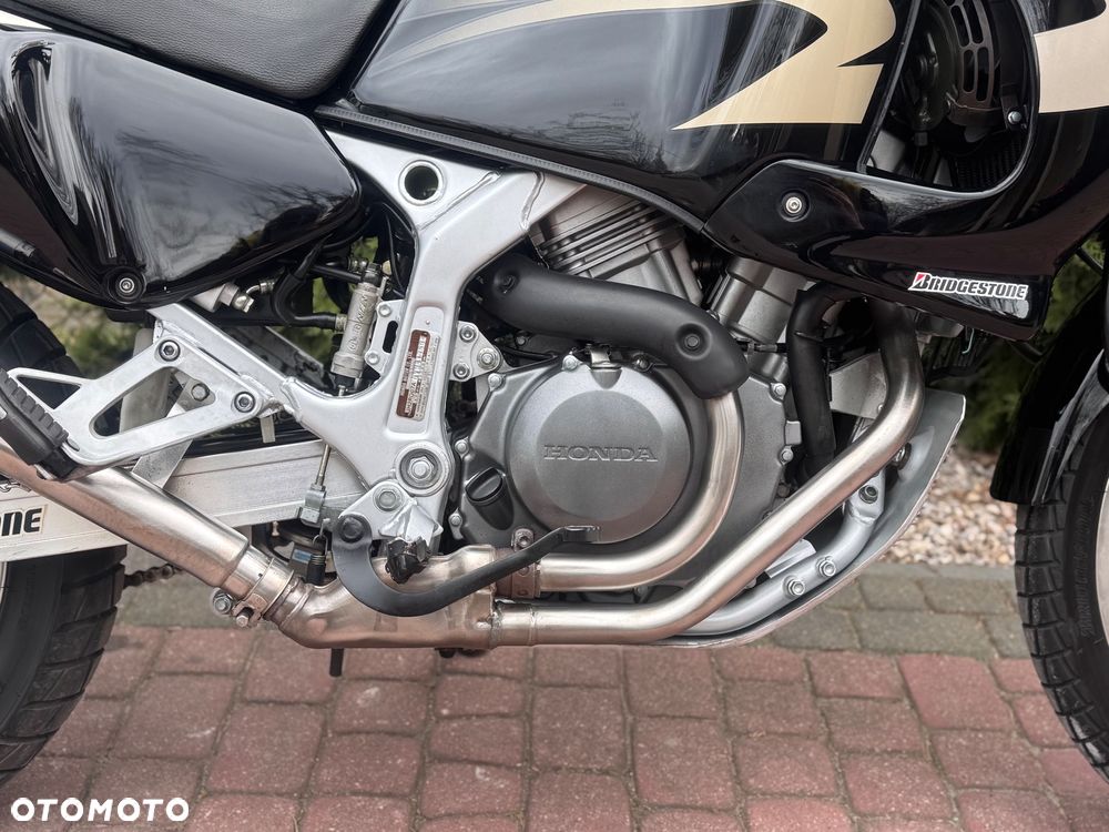 Honda XRV - 13
