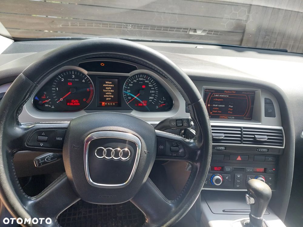 Audi A6 Avant - 16
