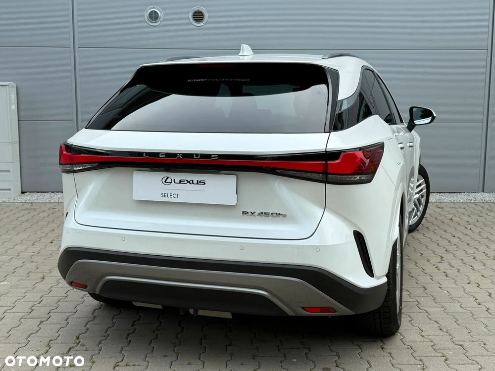 Lexus RX 450h+ Omotenashi - 5