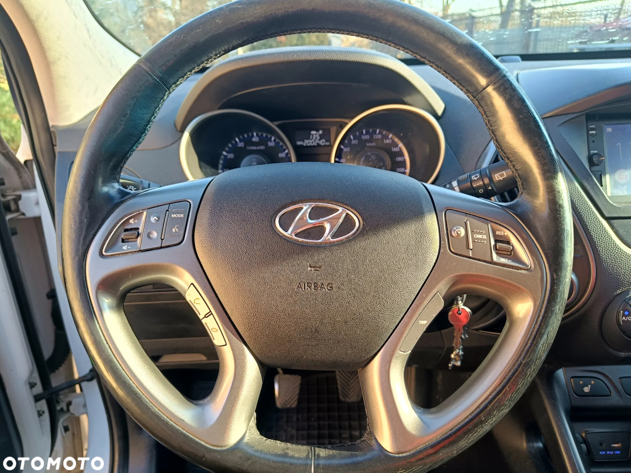 Hyundai ix35 - 23