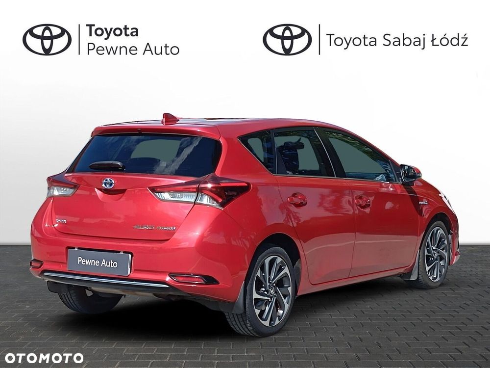 Toyota Auris - 5