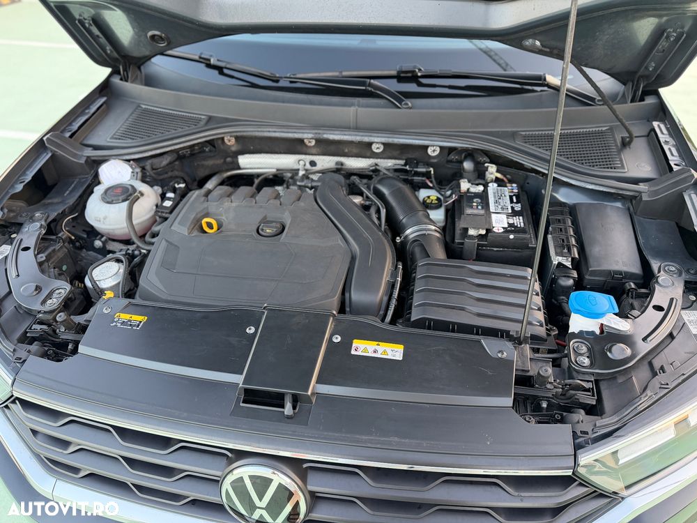 Volkswagen T-Roc 1.5 TSI DSG Sport - 28