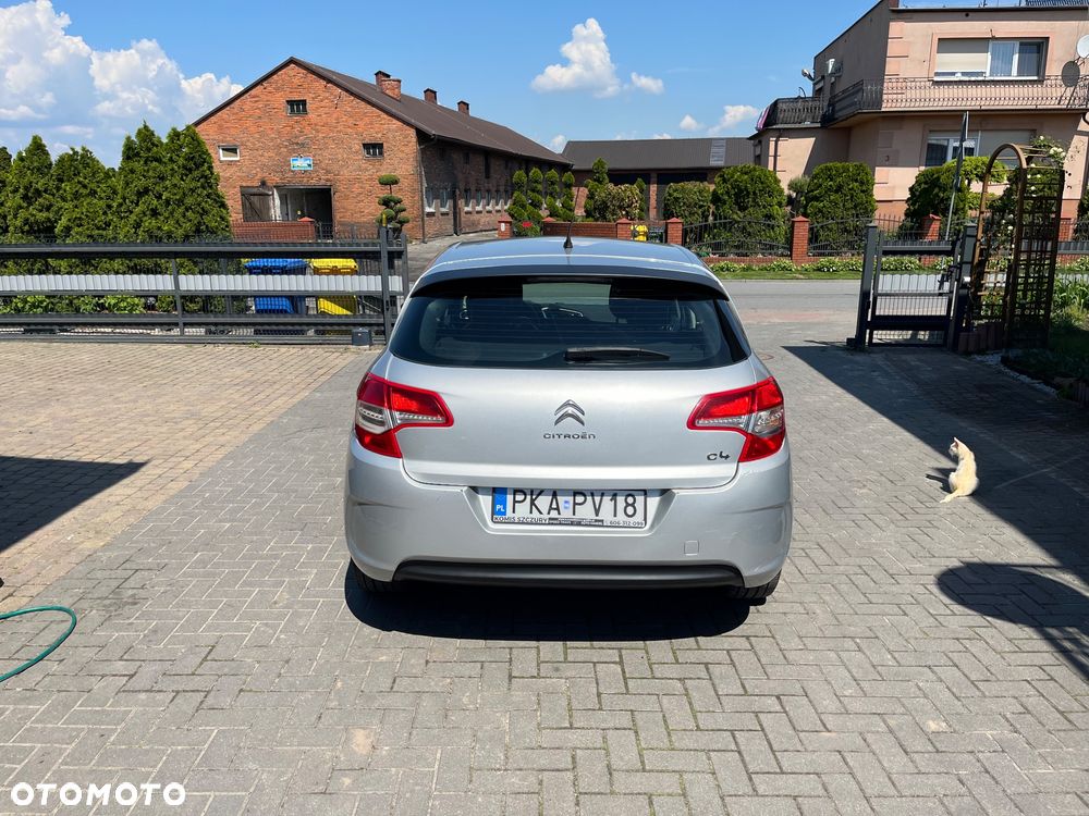 Citroën C4 HDi 90 Selection - 4
