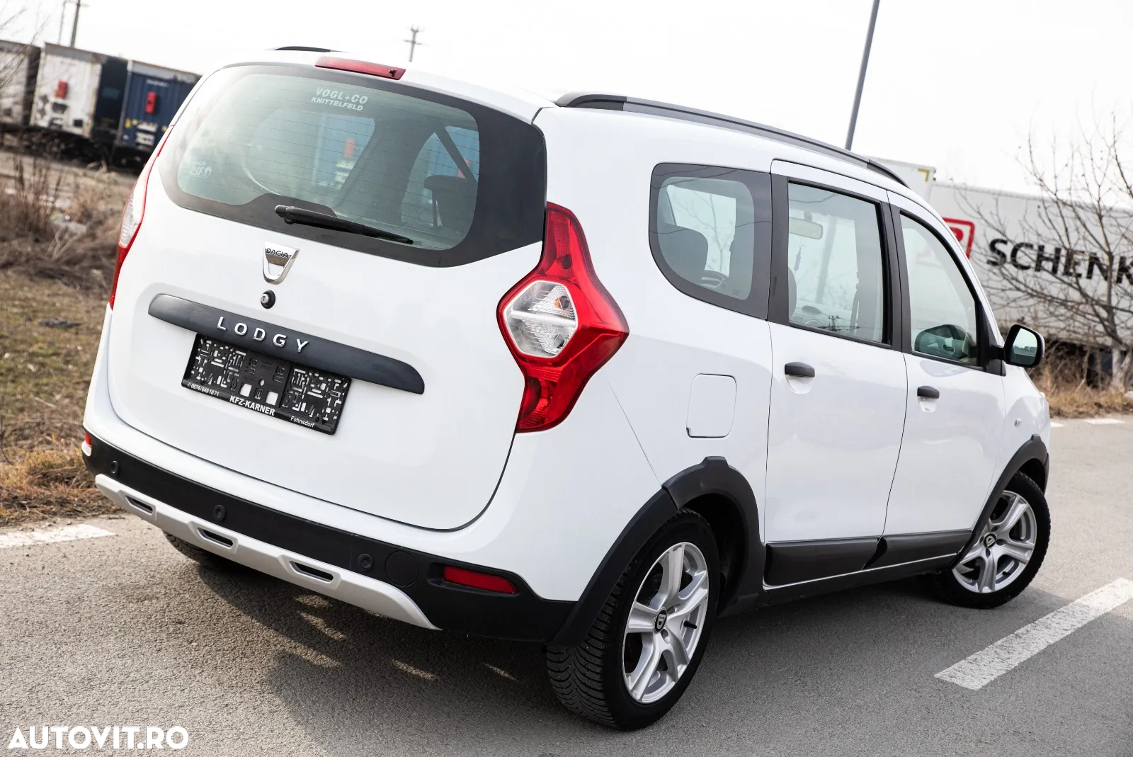 Dacia Lodgy 1.5 dCi 109 CP Stepway - 5