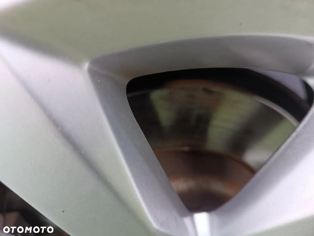 Volkswagen Passat 2.0 TDI EVO Business - 23