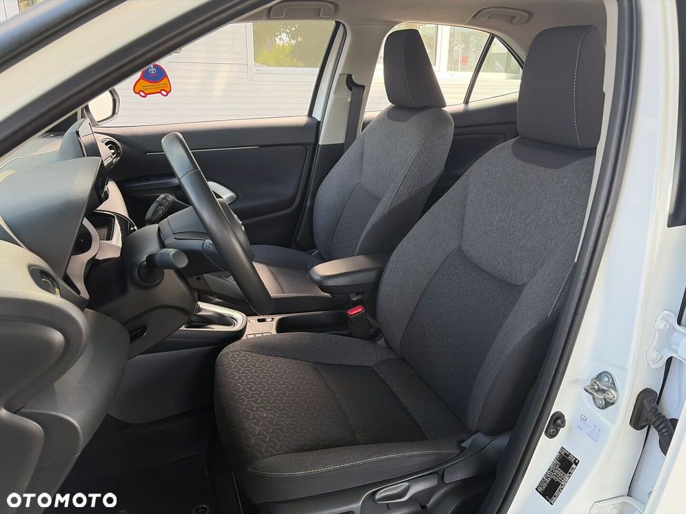 Toyota Yaris Cross Hybrid 1.5 Comfort - 17