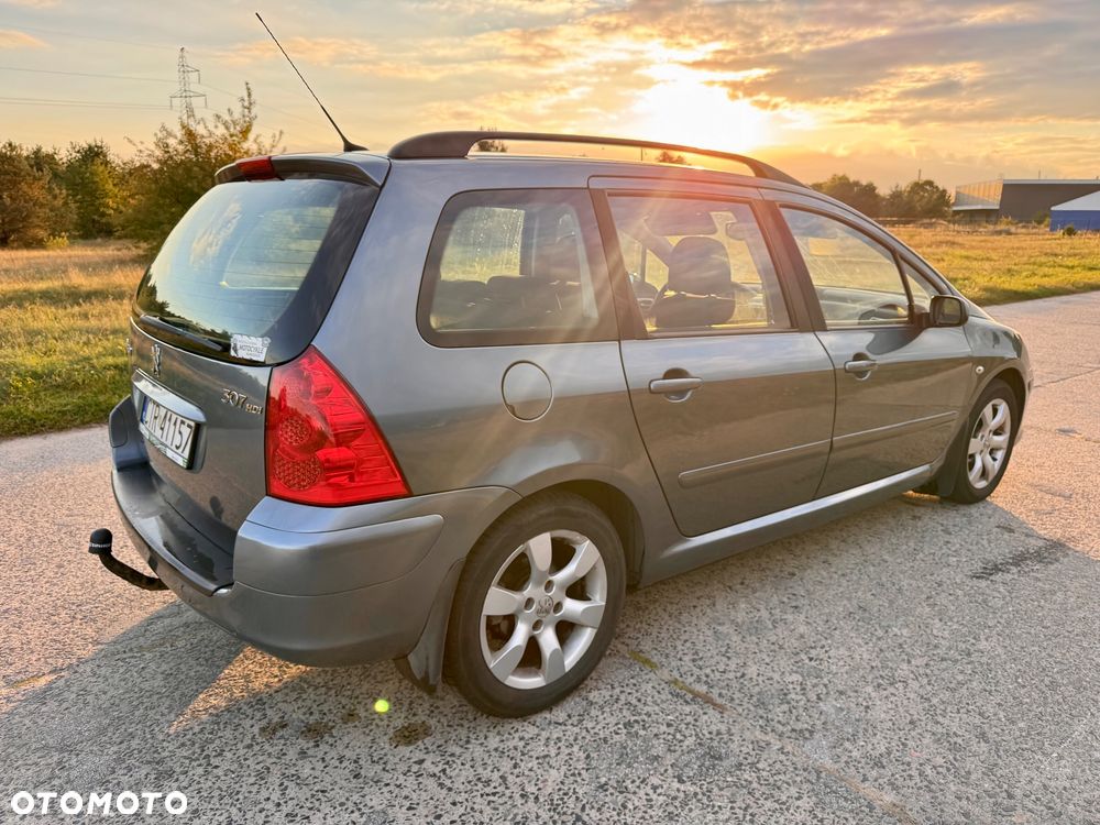 Peugeot 307 - 3