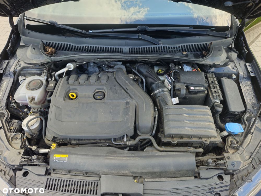 Volkswagen Polo - 12
