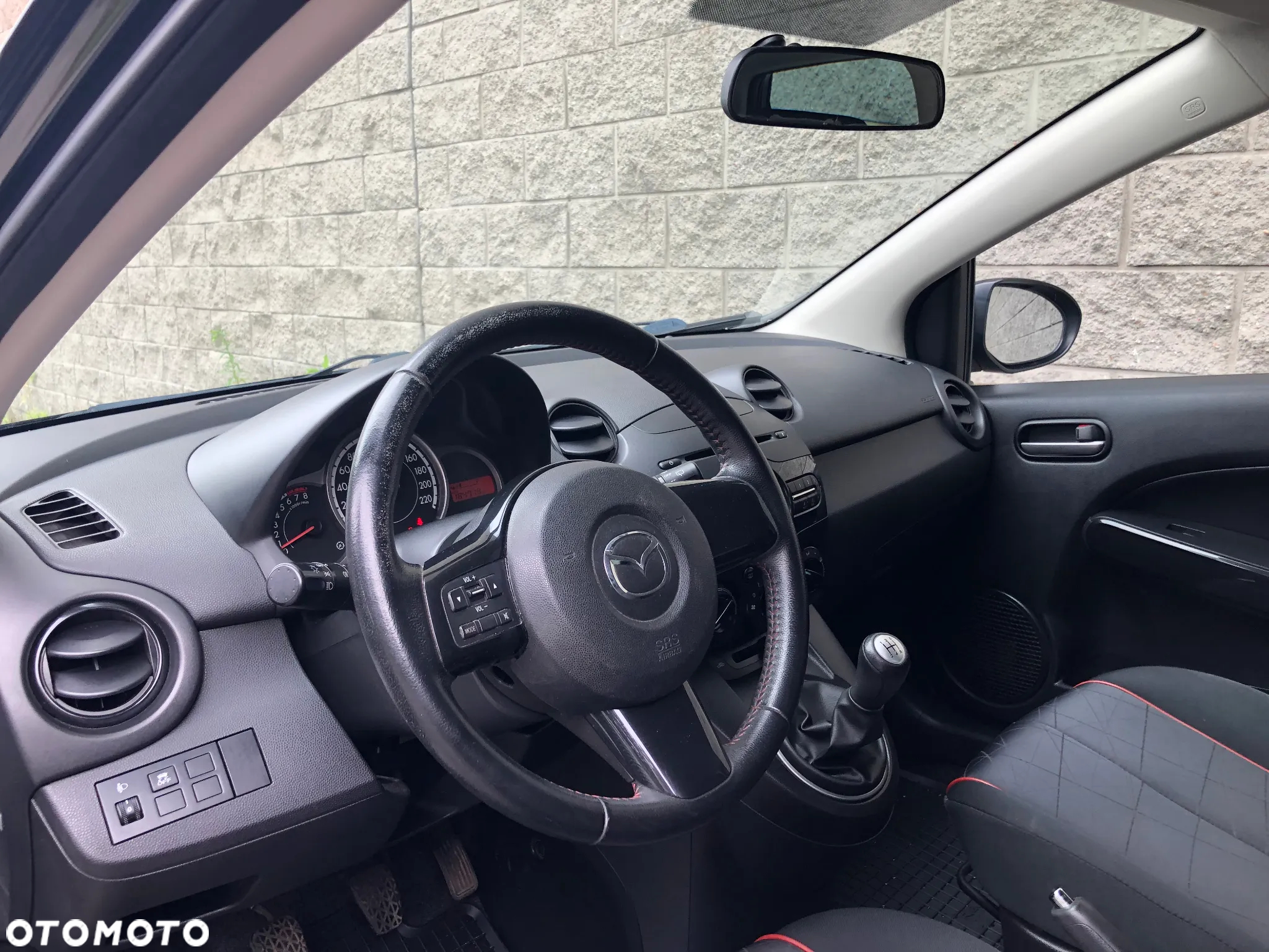 Mazda 2 1.3 MZR Iro - 18
