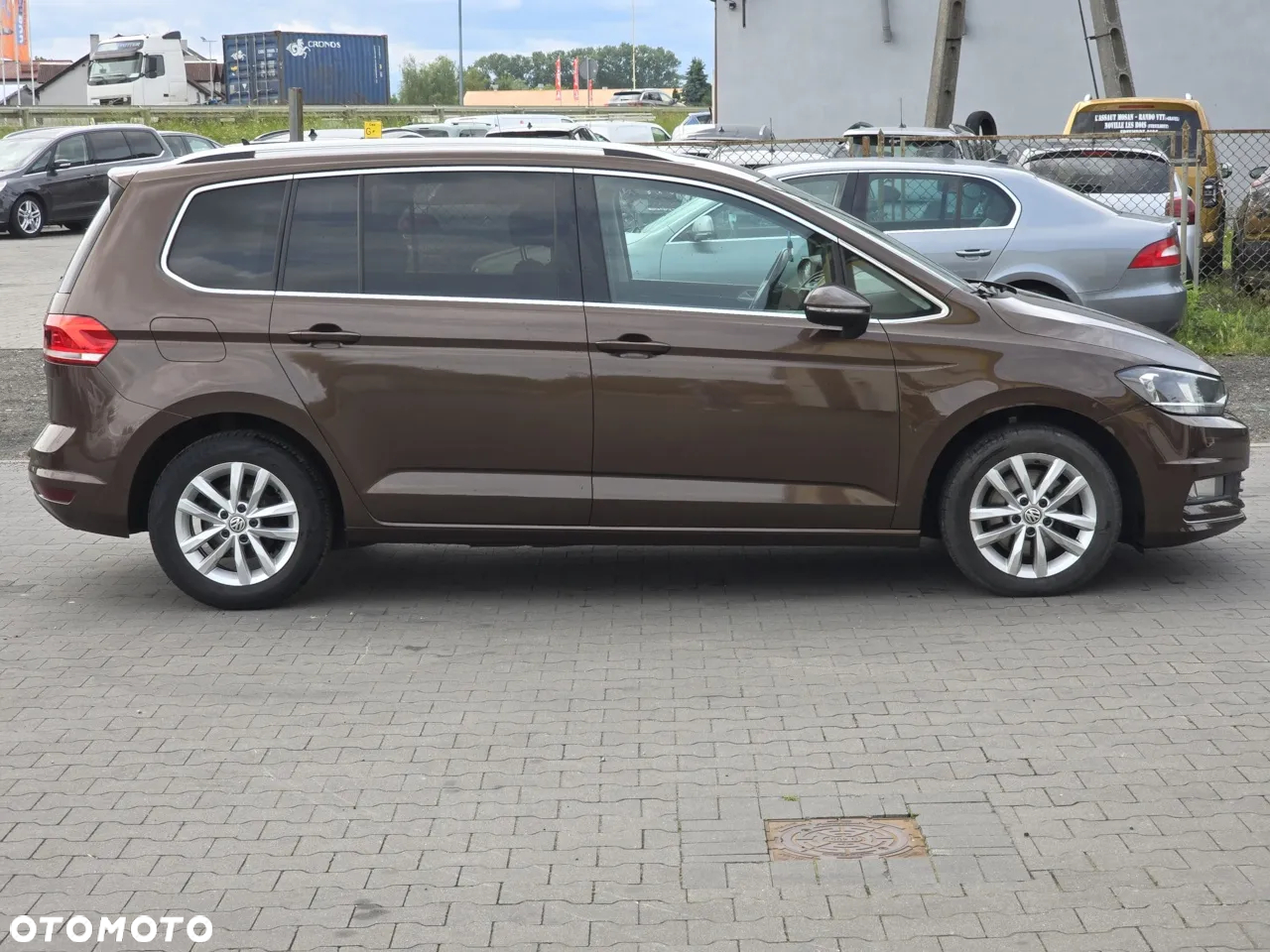 Volkswagen Touran 1.6 TDI SCR (BlueMotion Technology) DSG SOUND - 2