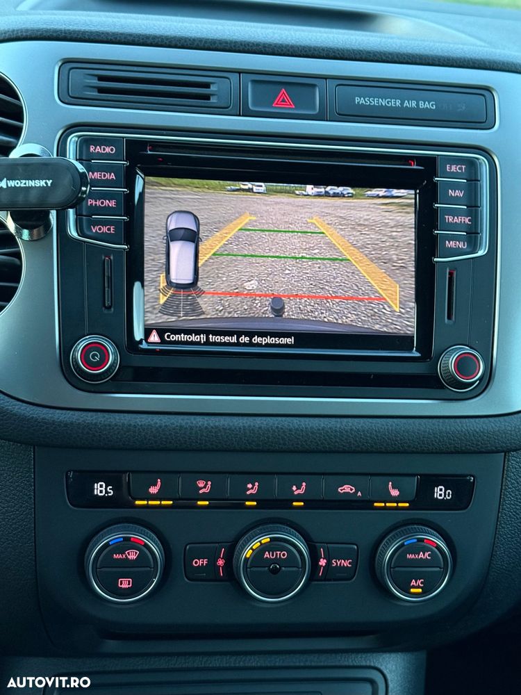 Volkswagen Tiguan 2.0 TDI SCR BlueMotion Technology Lounge Sport & Style - 11