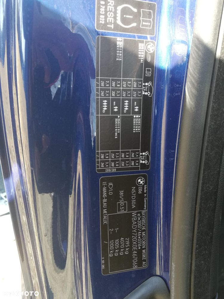 BMW Seria 3 330d M Sport Edition - 10