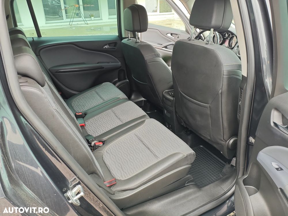 Opel Zafira Tourer 2.0 CDTI Automatik Sport - 19