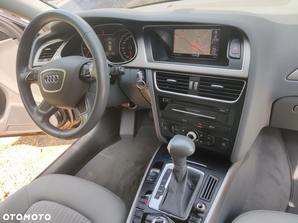 Audi A4 Avant - 26
