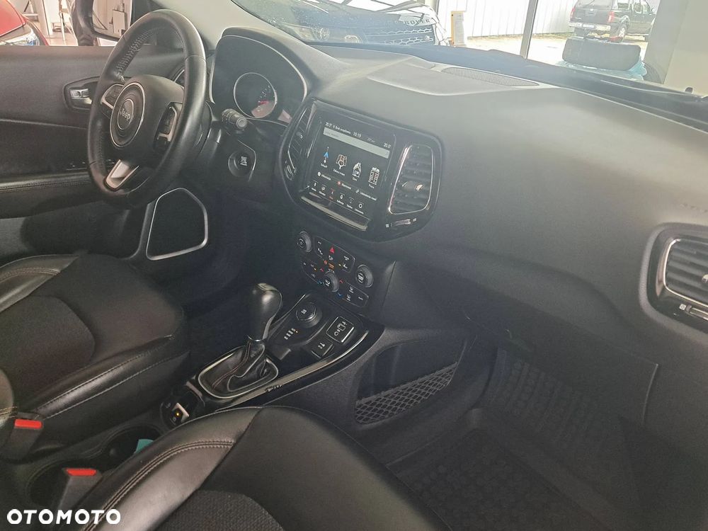 Jeep Compass 1.4 TMair Limited 4WD S&S - 11