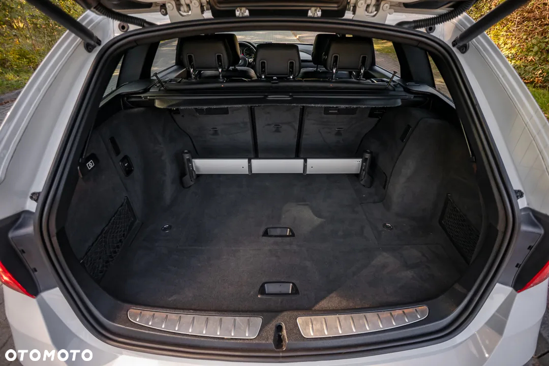 BMW Seria 3 320d xDrive M Sport - 20