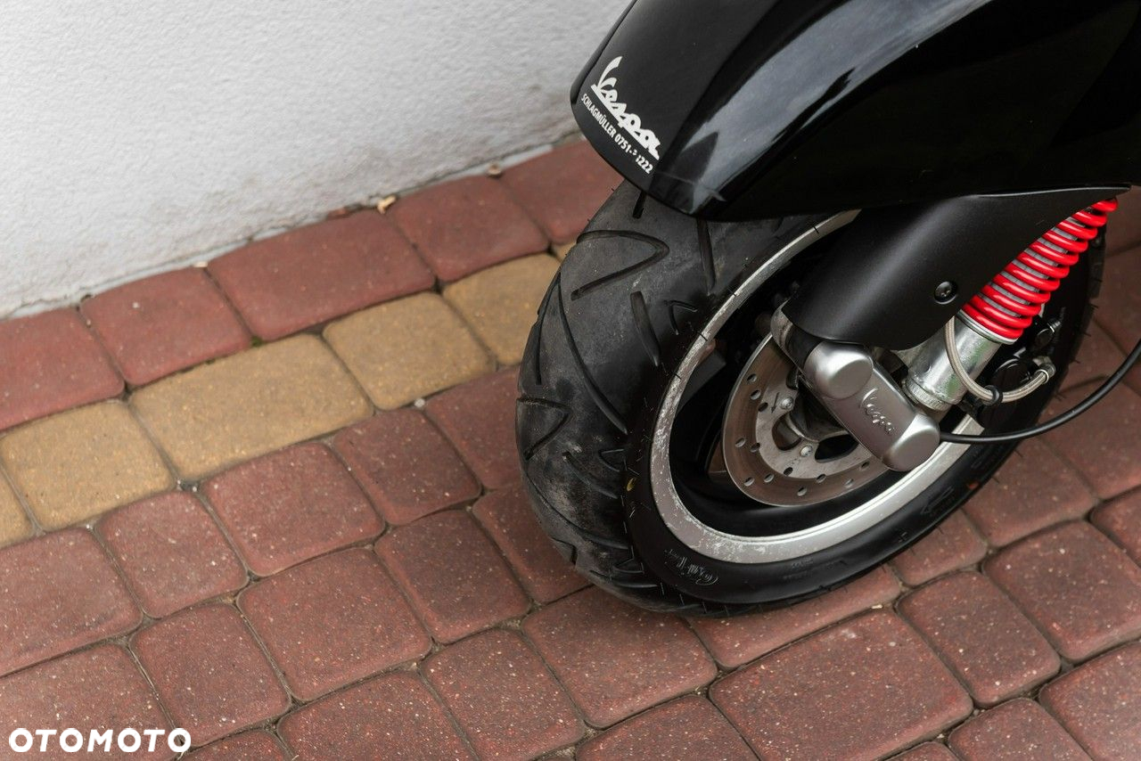 Piaggio Vespa - 7