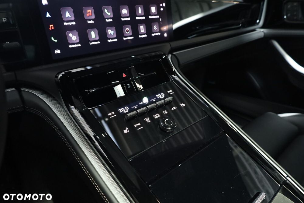 Porsche Panamera - 15