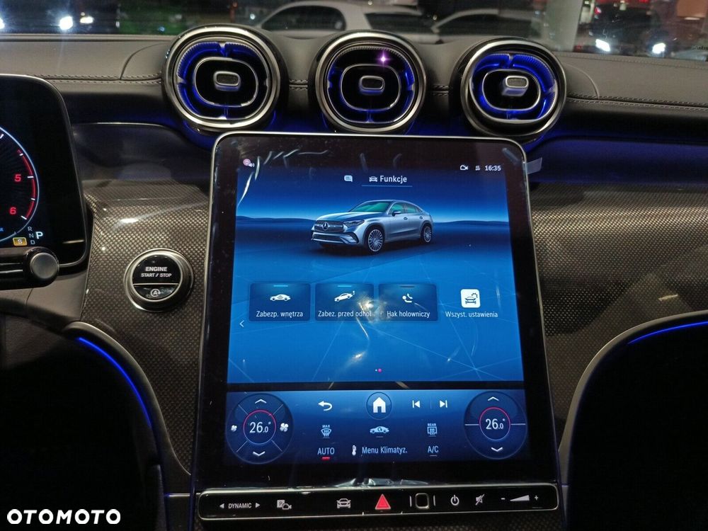 Mercedes-Benz GLC - 23