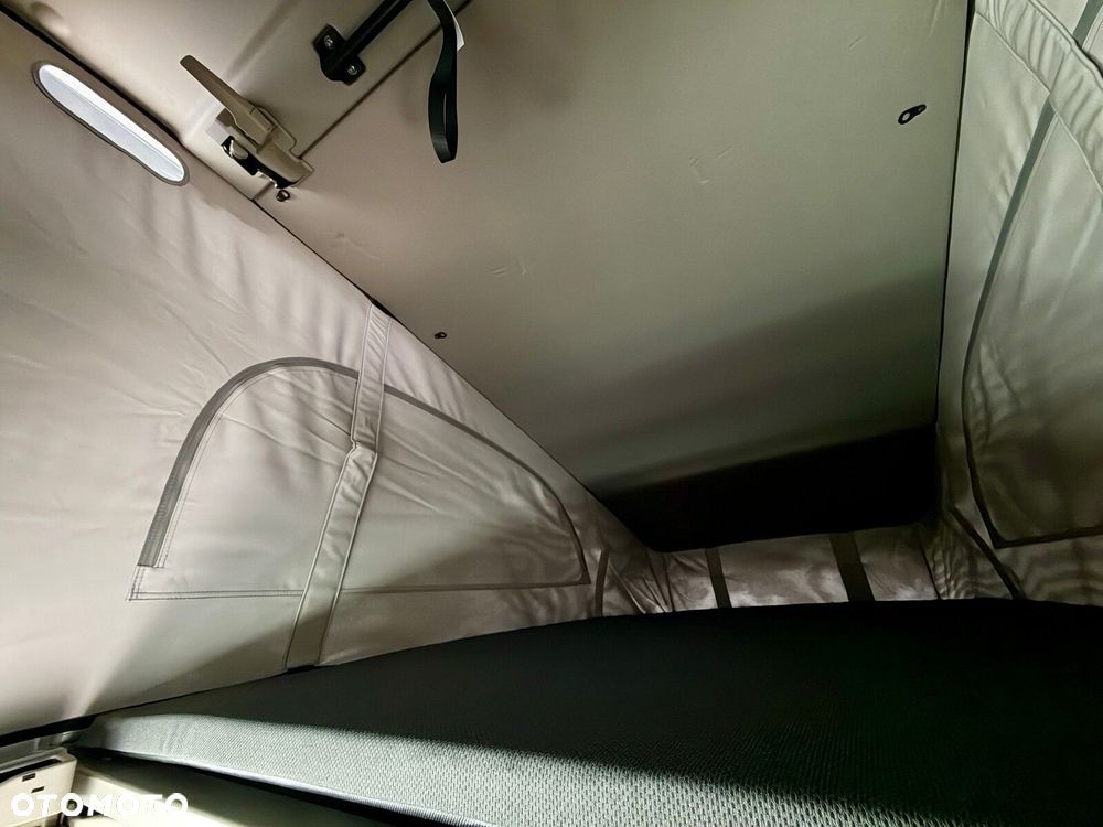 Volkswagen California - 37