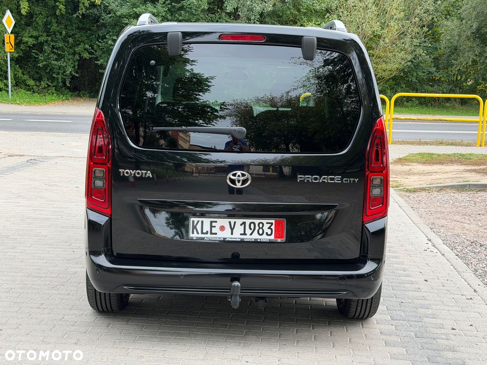 Toyota Proace City Verso 1.5 D-4D L2 Team Deutschland - 3