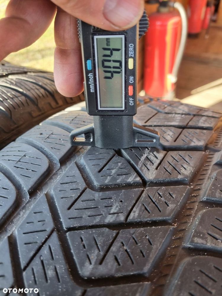 OPONY PIRELLI WINTER SCORPION ELECT 235/55r19 101H 2019r,4,5/4mm - 8