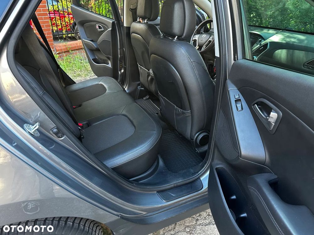 Hyundai ix35 1.7 CRDi Premium 2WD - 13
