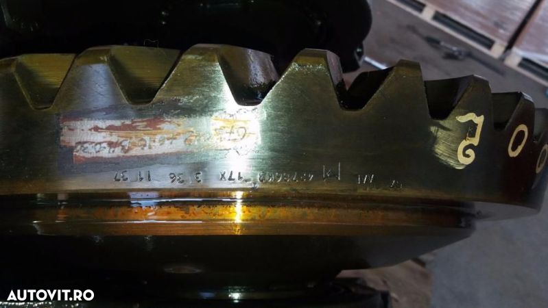 Grup reductor punte spate Renault Magnum , An fabricatie 2003-2011 - 6