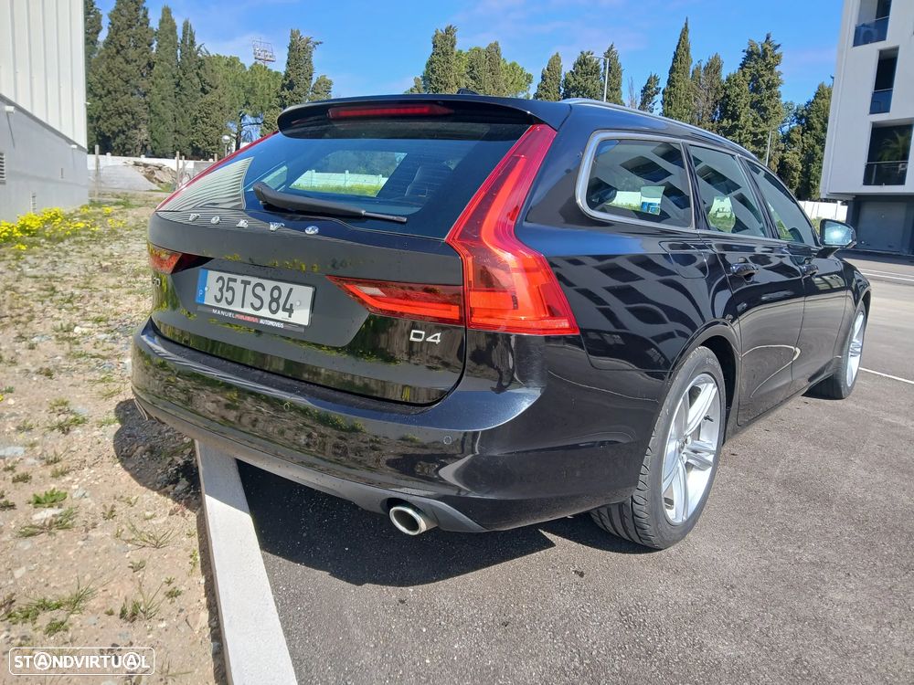 Volvo V90 2.0 D4 Momentum Plus Geartronic - 8