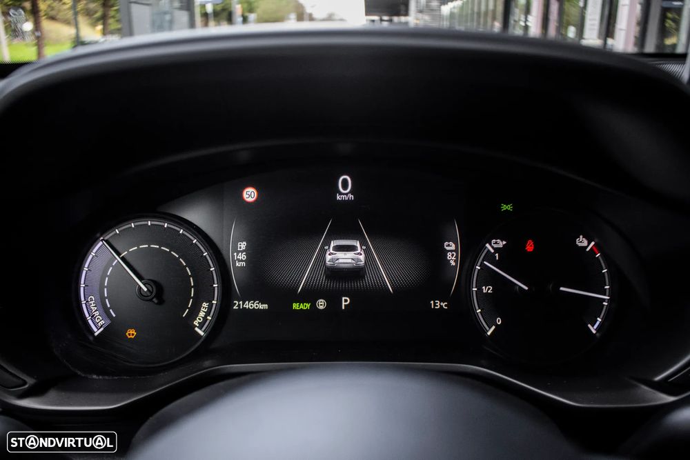 Mazda MX-30 e-SKYACTIV Excellence - 19