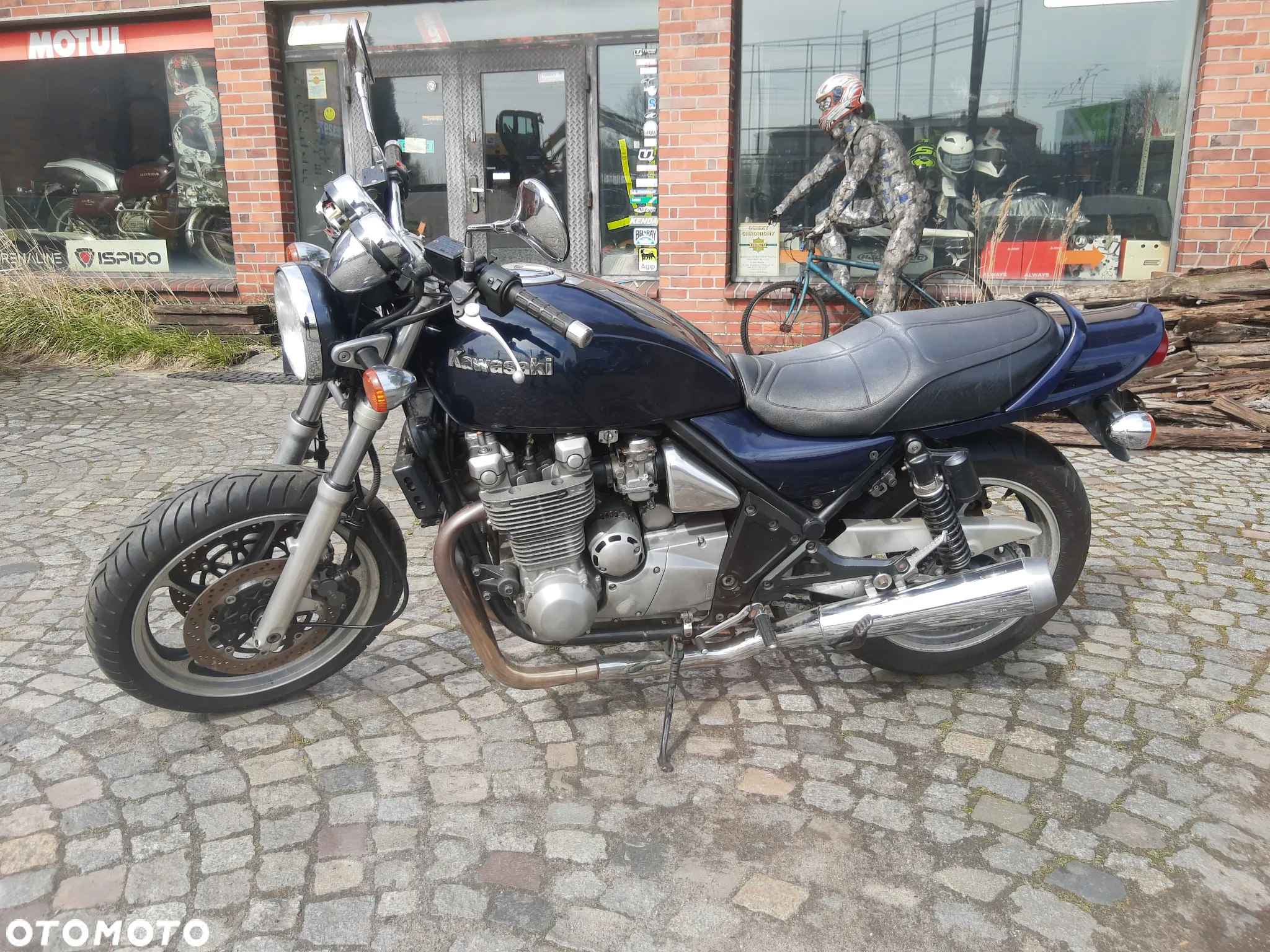 Kawasaki Zephyr - 11