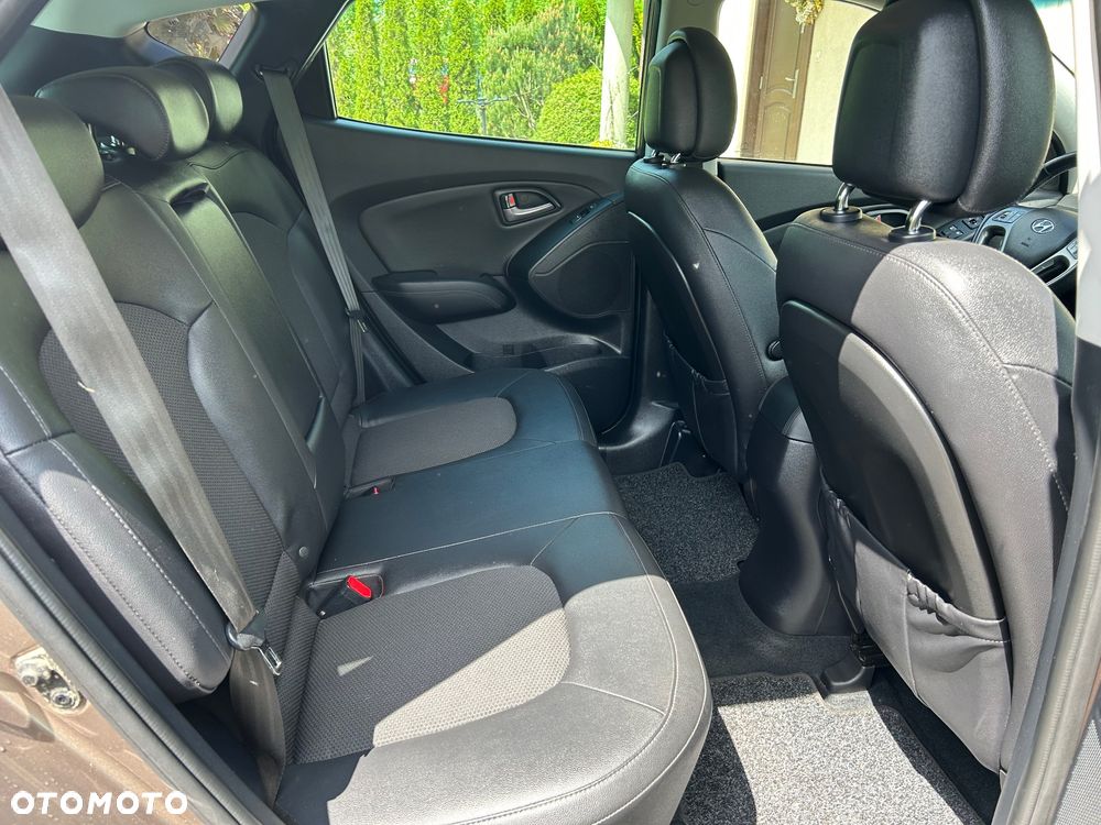 Hyundai ix35 1.6 2WD Fifa World Cup Edition - 19