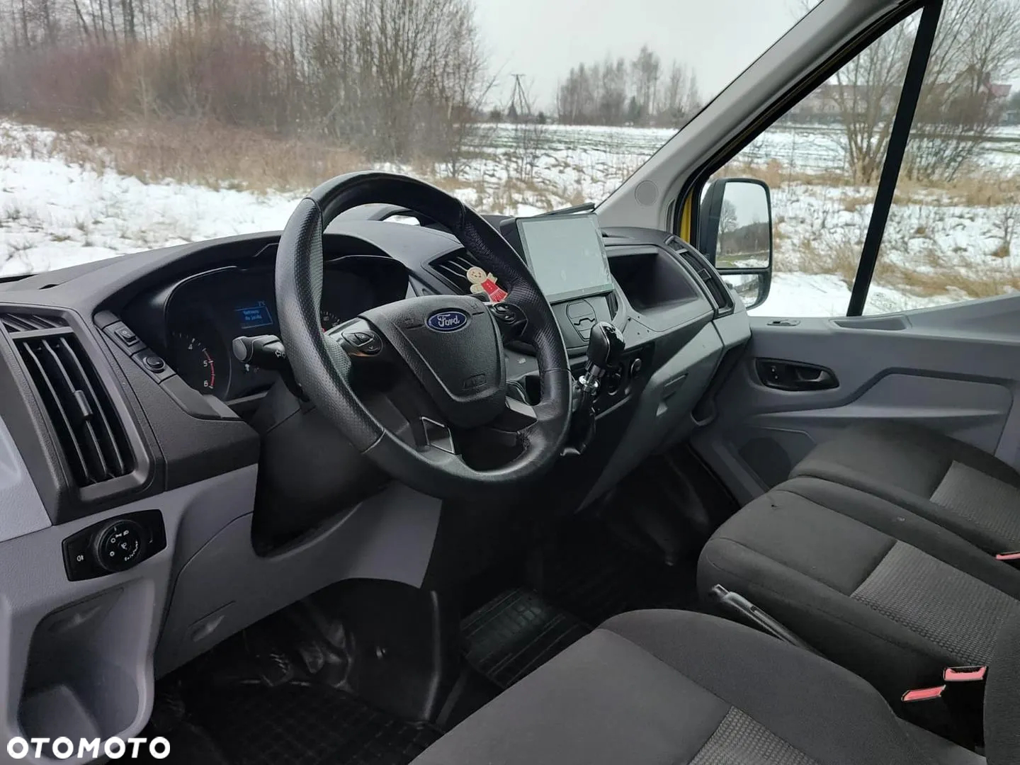 Ford Transit - 24