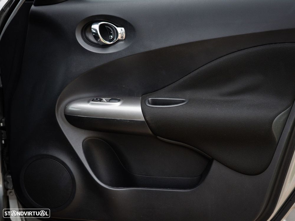 Nissan Juke 1.5 dCi N-Connecta - 37