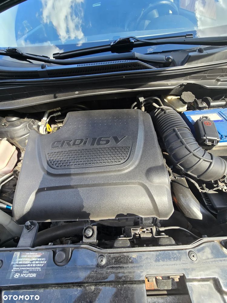 Hyundai Tucson ver-2-0-crdi-premium-4wd - 12