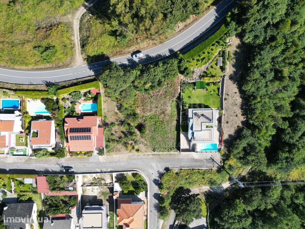 Lote de terreno com 936m2, projeto aprovado e vistas rio! - Grande imagem: 3/21