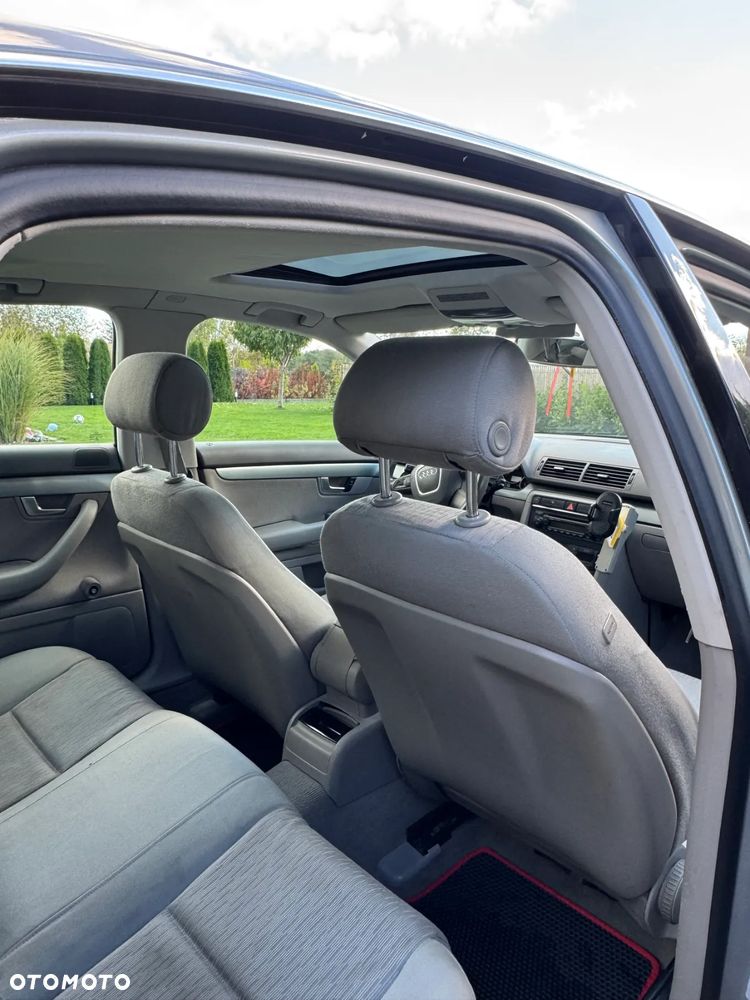 Audi A4 Limousine - 19