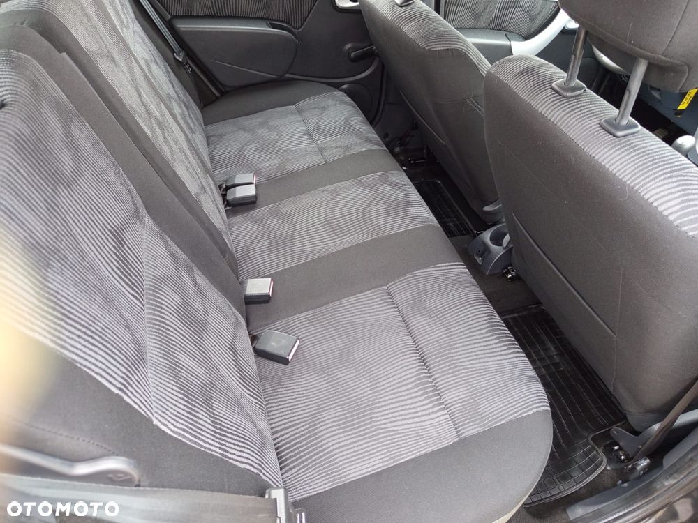 Dacia Sandero 1.4 Laureate - 21