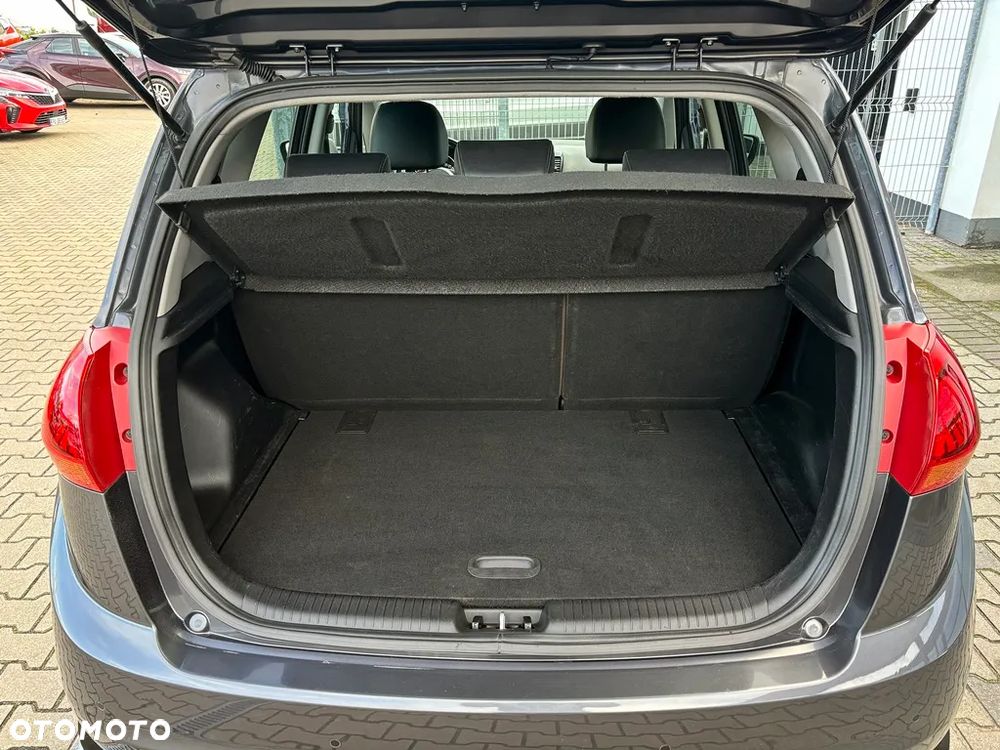 Kia Venga 1.4 Business Line - 22